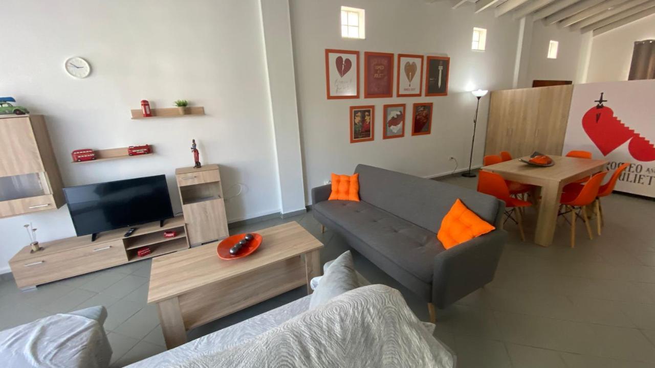 Appartement Patras Romeο House Extérieur photo