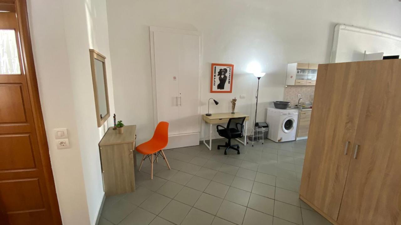 Appartement Patras Romeο House Extérieur photo