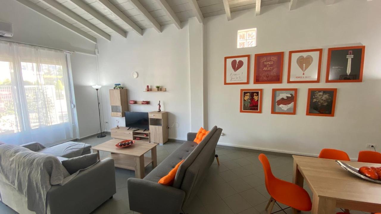 Appartement Patras Romeο House Extérieur photo
