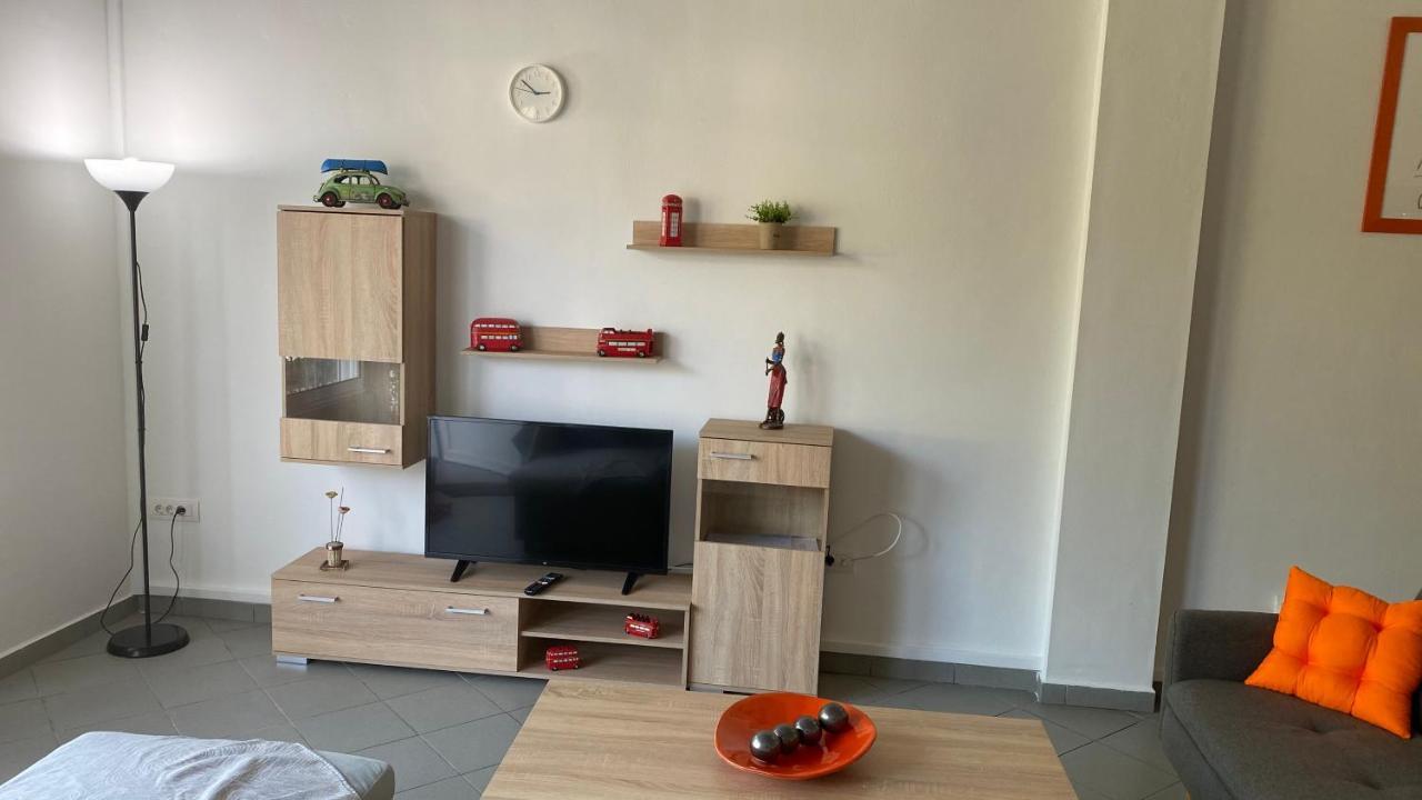 Appartement Patras Romeο House Extérieur photo