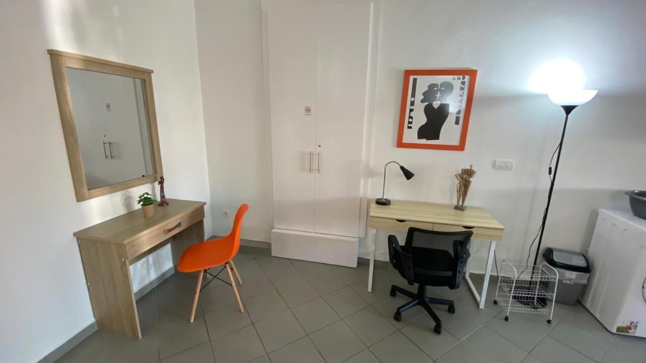 Appartement Patras Romeο House Extérieur photo