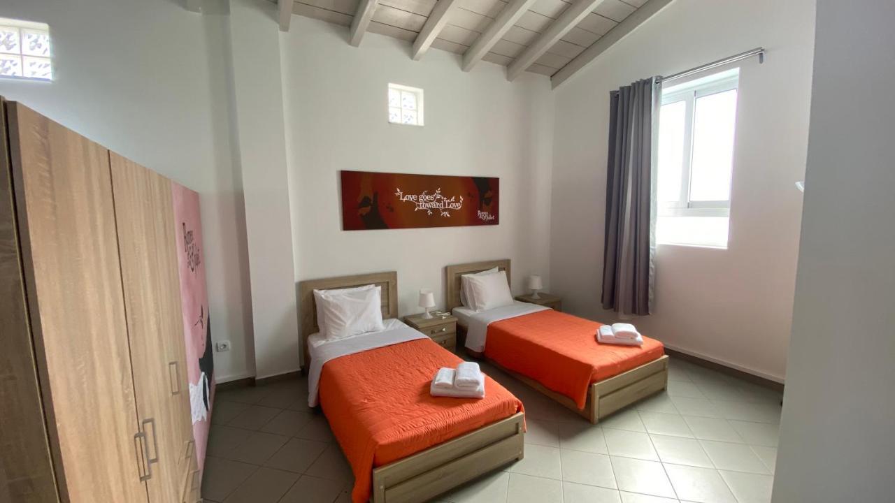 Appartement Patras Romeο House Extérieur photo