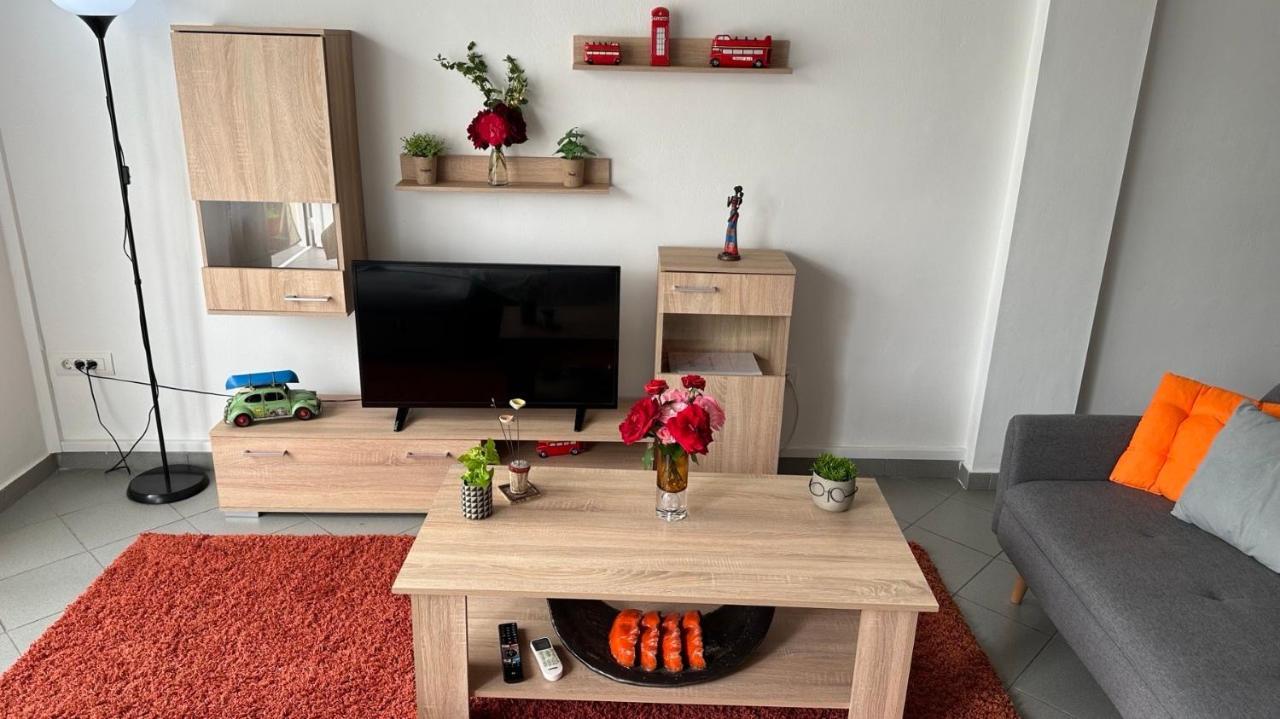 Appartement Patras Romeο House Extérieur photo
